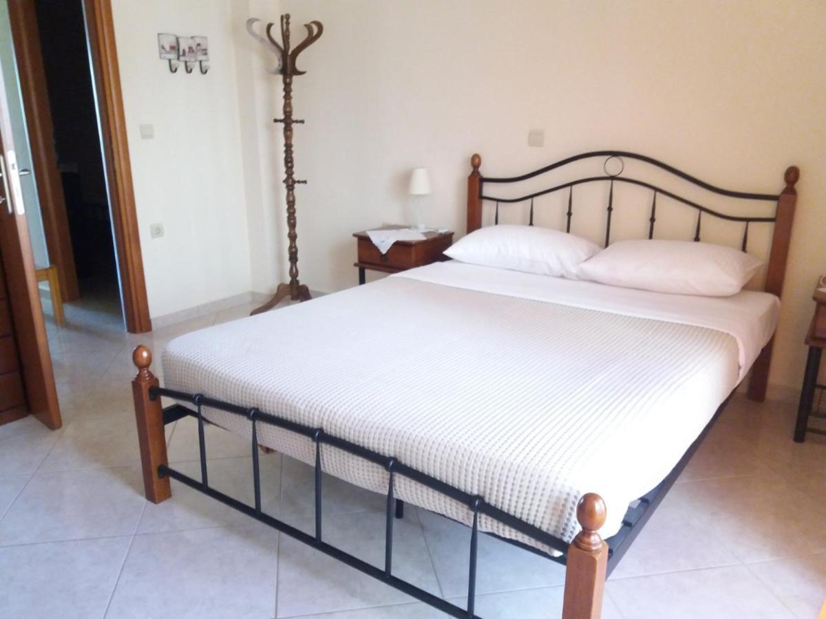 Néa Péramos Anatolis Home מראה חיצוני תמונה