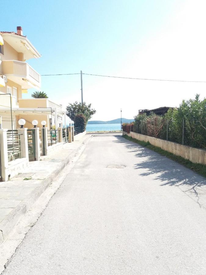 Néa Péramos Anatolis Home מראה חיצוני תמונה